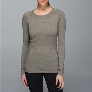 Lululemon Swiftly Tech Long Sleeve Crew